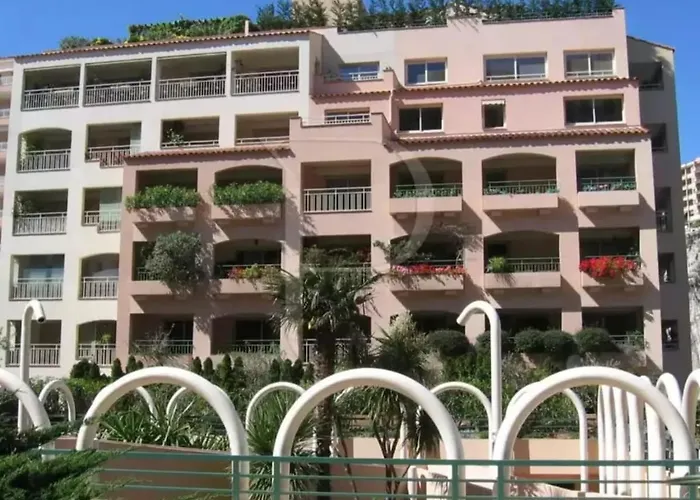 Luxury Eden Park Pool & Parking Included Appartement *