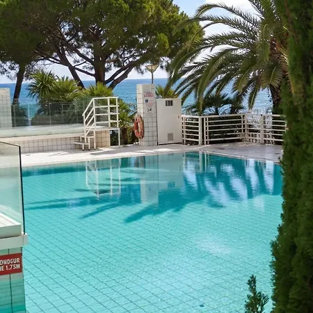 Luxury Retreat In With Rare Private Parking, Pool, Ac And Wifi Monte-Carlo